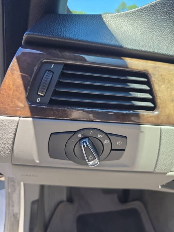 2009 BMW 3 Series 328i