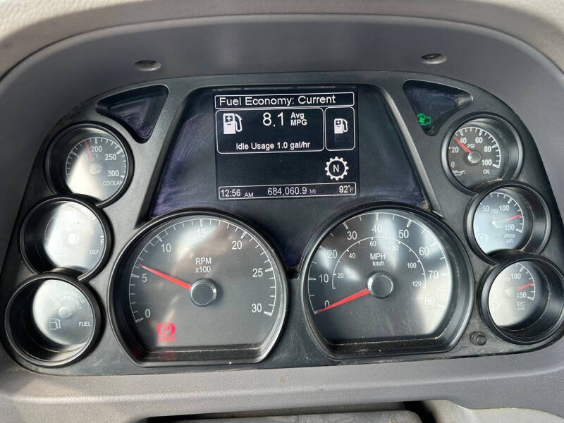 2017 Peterbilt 579