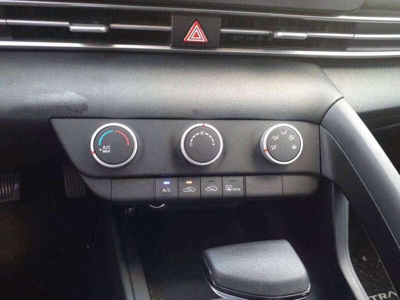 2021 Hyundai Elantra