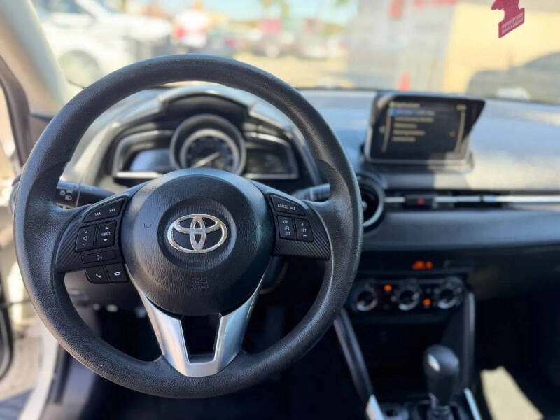 2017 Toyota Yaris iA