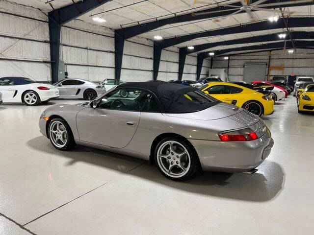 2002 Porsche 911 Carrera 4