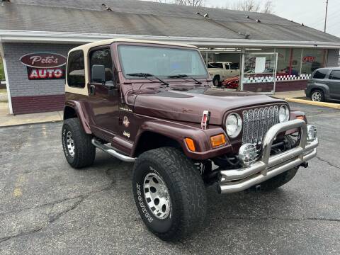 2002 Jeep Wrangler for sale at PETE'S AUTO SALES LLC - Middletown in Middletown OH