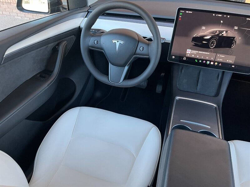 2022 Tesla Model Y Long Range