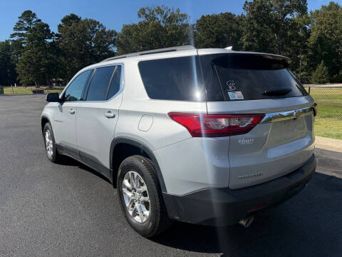 2020 Chevrolet Traverse LT Cloth