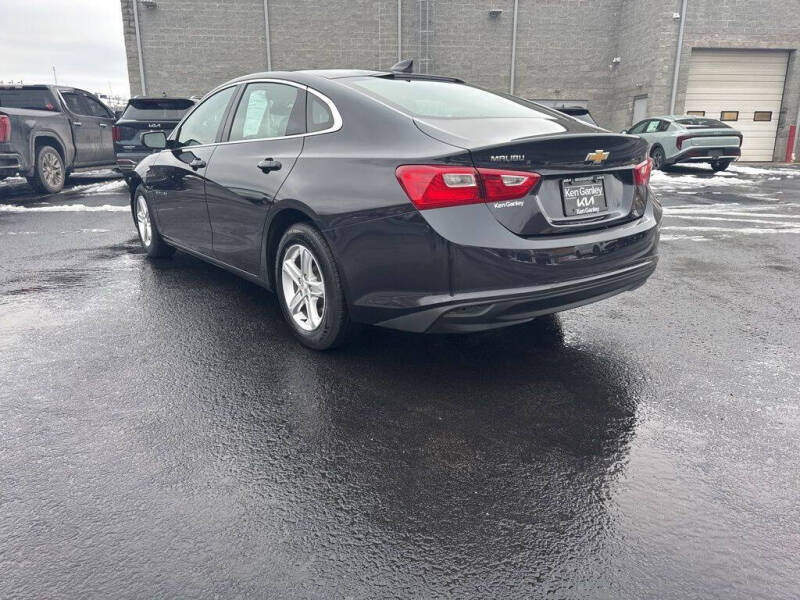 2022 Chevrolet Malibu LS