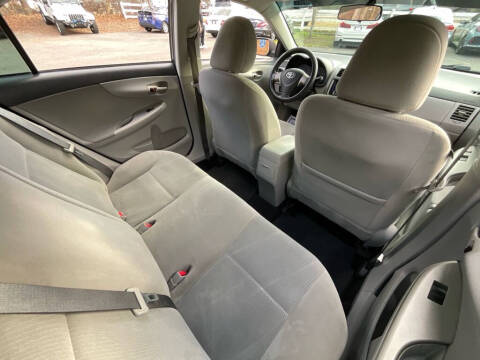 2013 Toyota Corolla LE