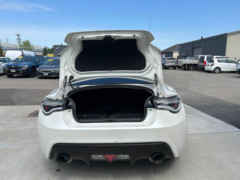 2014 Scion FR-S