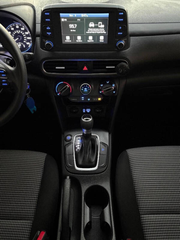 2021 Hyundai Kona SE