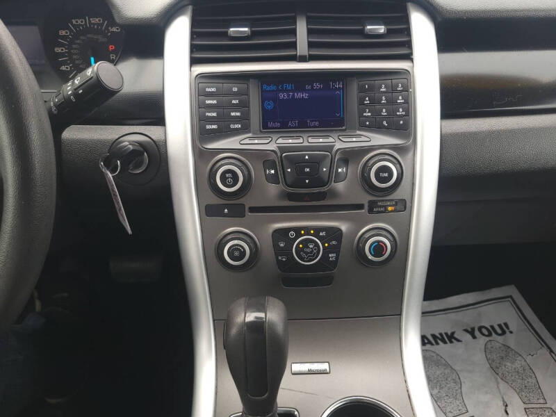 2013 Ford Edge SE