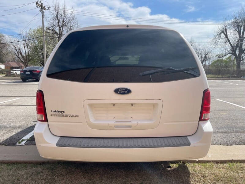 2004 Ford Freestar S