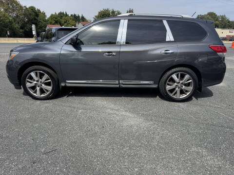 2014 Nissan Pathfinder S