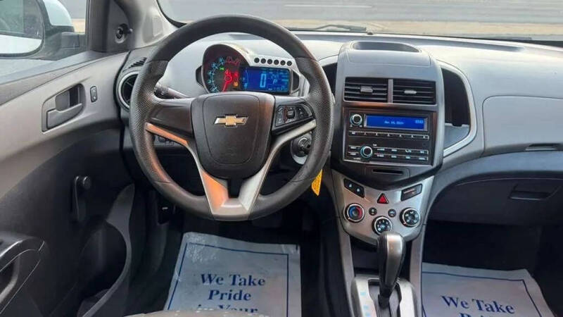 2016 Chevrolet Sonic LS Auto