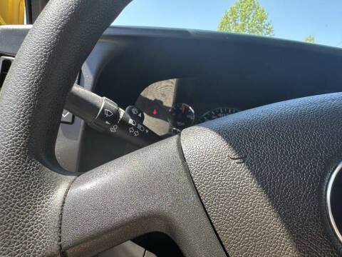 2022 Chevrolet Express 2500