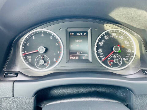 2017 Volkswagen Tiguan 2.0T Wolfsburg Edition 4Motion