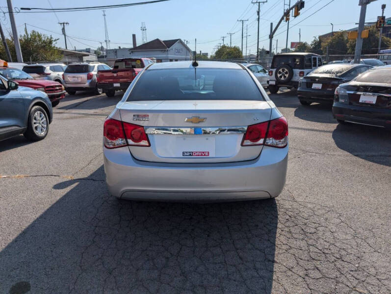 2016 Chevrolet Cruze Limited 1LT Auto