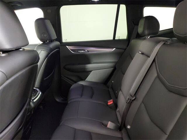 2022 Cadillac XT6 Luxury