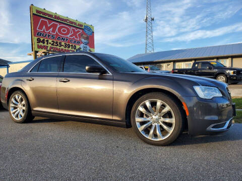 2020 Chrysler 300 for sale at Mox Motors in Port Charlotte FL