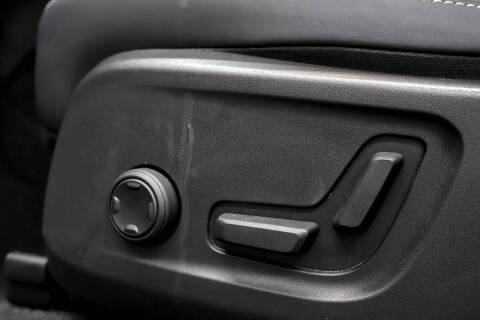 2023 Volvo XC40 Recharge Twin Ultimate