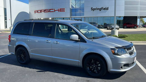2019 Dodge Grand Caravan for sale at Napleton Autowerks in Springfield MO