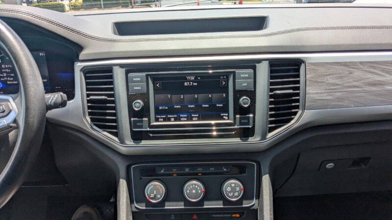 2023 Volkswagen Atlas Cross Sport SE