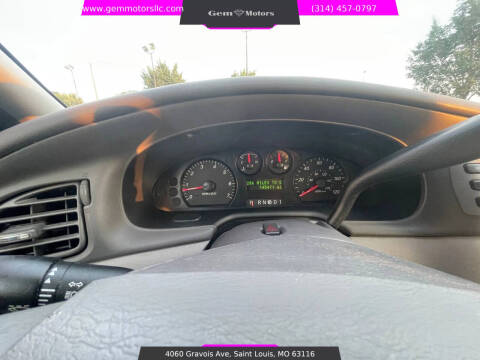 2006 Ford Taurus SE