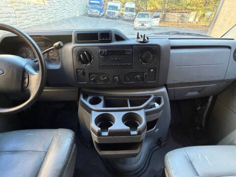 2013 Ford E-Series E-150