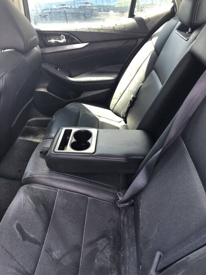 2021 NISSAN Maxima Sedan - $19,850