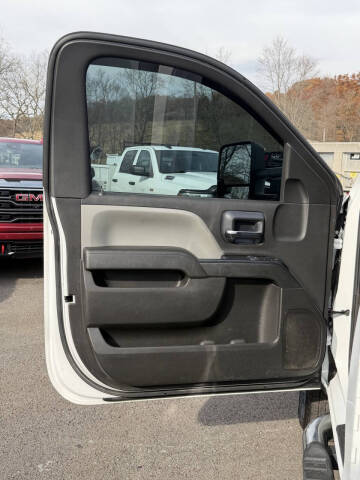 2018 Chevrolet Silverado 2500HD Work Truck
