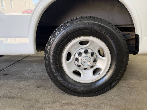 2015 Chevrolet Express 2500