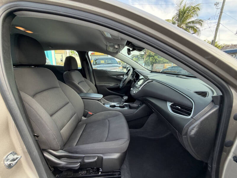 2023 Chevrolet Malibu LT