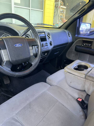 2005 Ford F-150 FX4