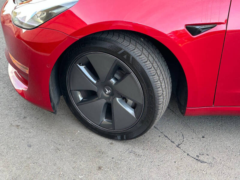 2021 Tesla Model 3 Base photo 30