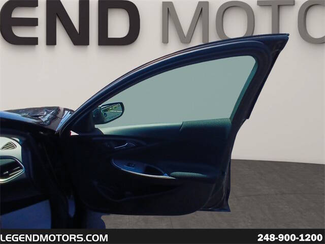 2025 Chevrolet Malibu LT