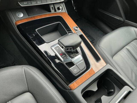 2022 Audi Q5 quattro S line Prem Plus 45 TFSI