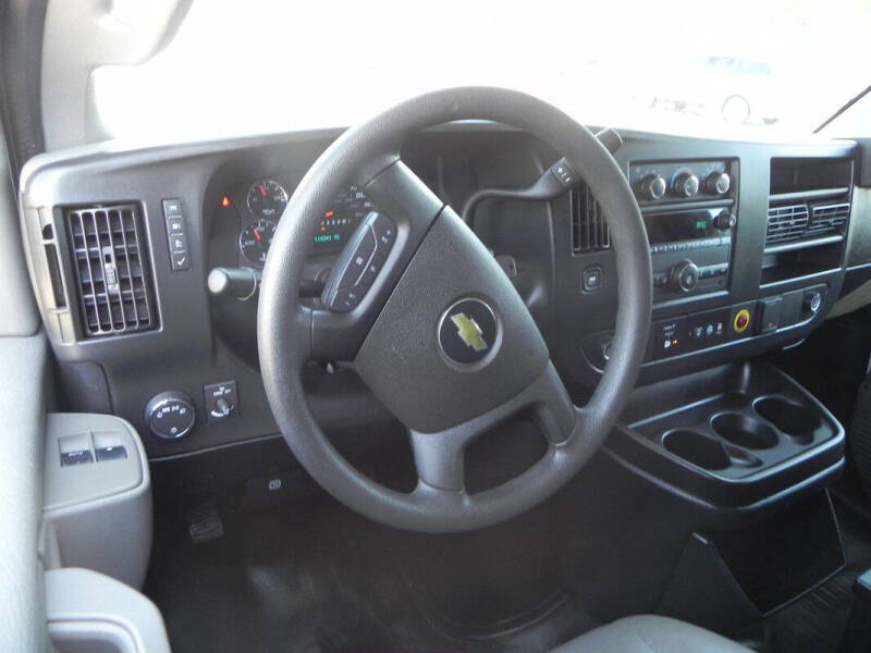 2021 Chevrolet Express 2500