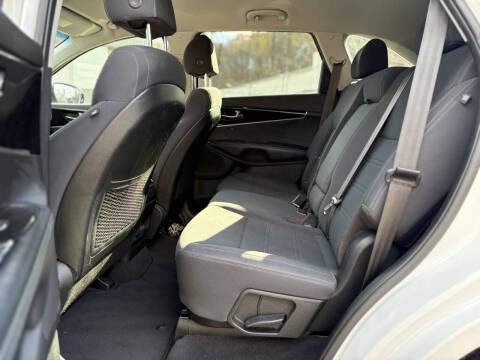 2018 Kia Sorento LX V6