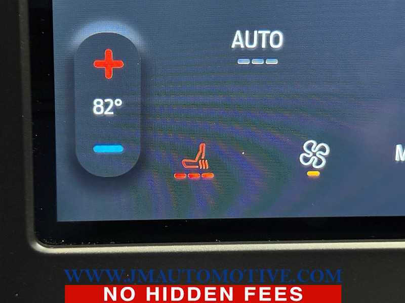 2022 Ford Edge ST