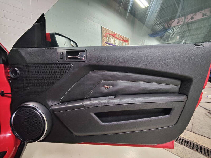 2011 Ford Mustang GT Premium