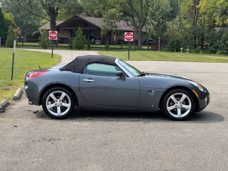 2008 Pontiac Solstice