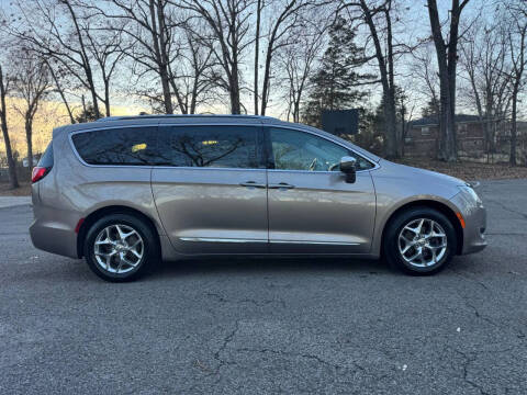 2017 Chrysler Pacifica Limited