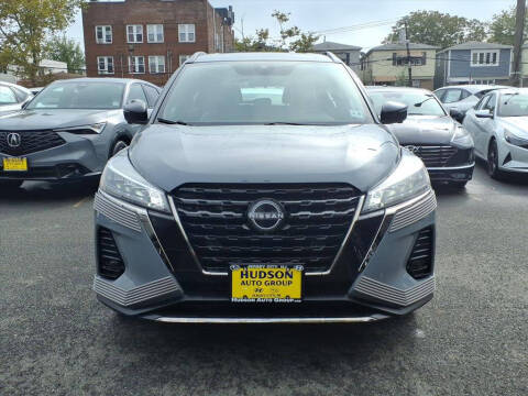 2024 Nissan Kicks SR