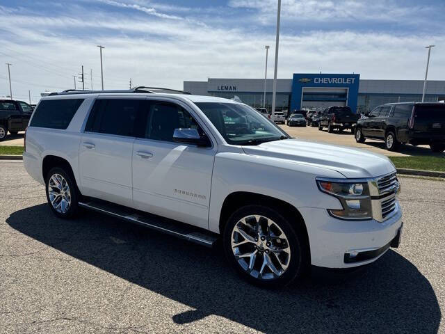 Used 2018 Chevrolet Suburban Premier with VIN 1GNSKJKC3JR356690 for sale in Bloomington, IL