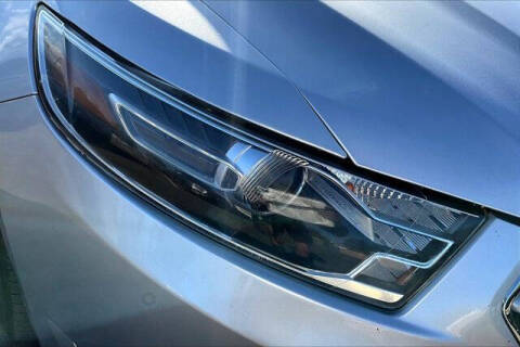 2017 Ford Taurus Limited