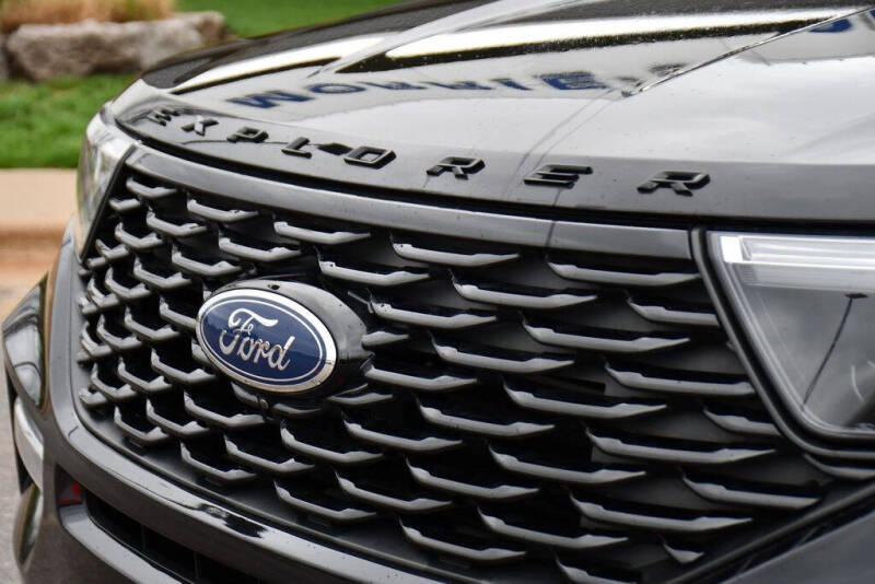 2023 Ford Explorer ST-Line