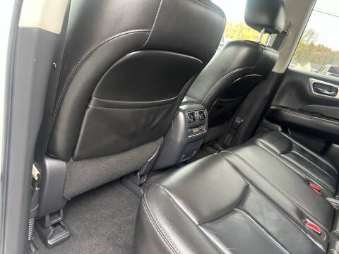 2014 Nissan Pathfinder SL