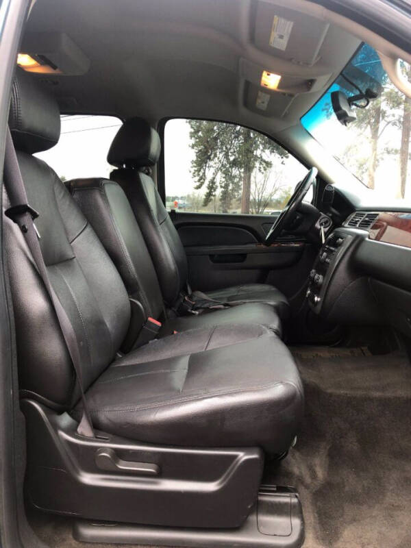 2010 GMC Yukon SLE