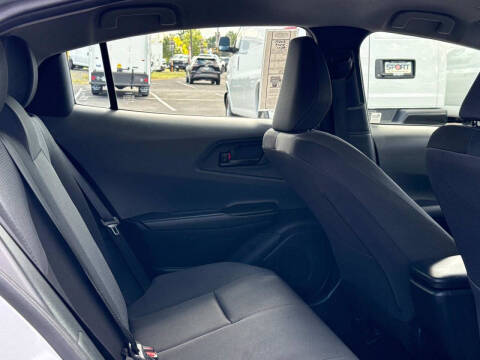 2024 Toyota Prius LE