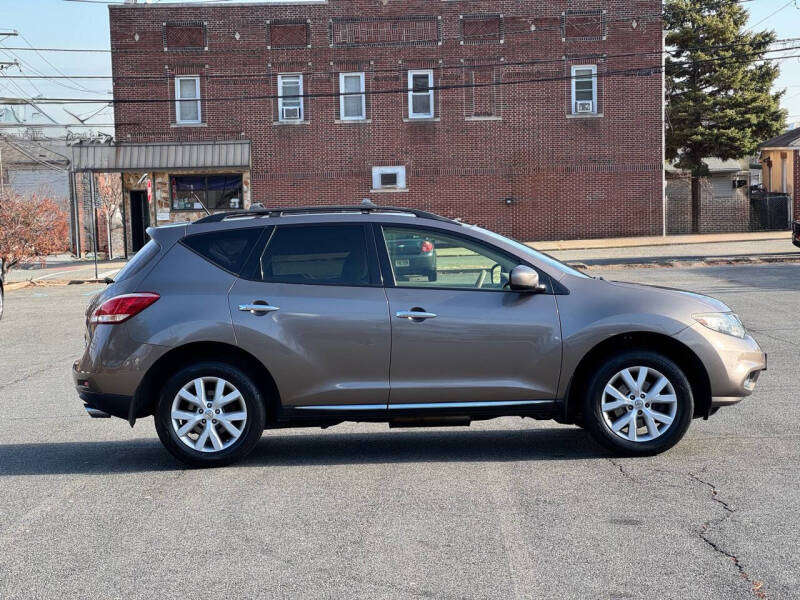 2012 Nissan Murano SV photo 4