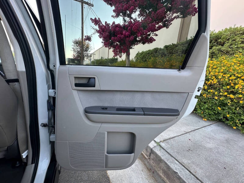 2010 Ford Escape Hybrid