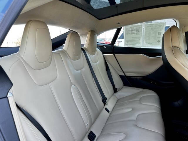 2017 Tesla Model S 90D